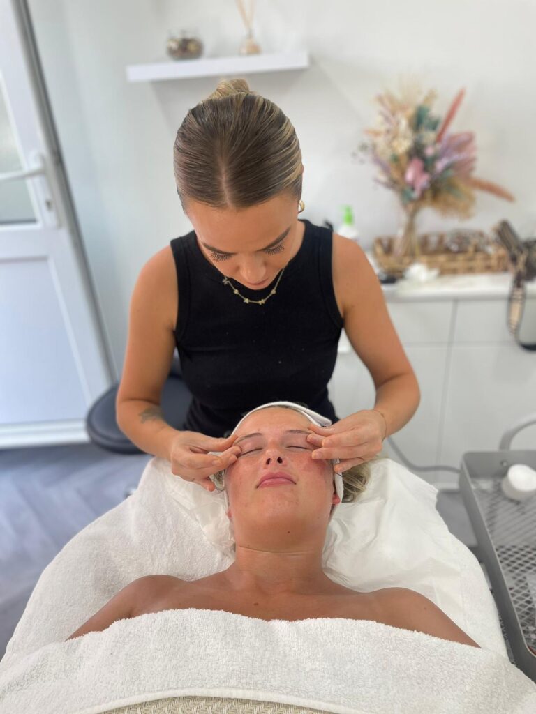 Facial